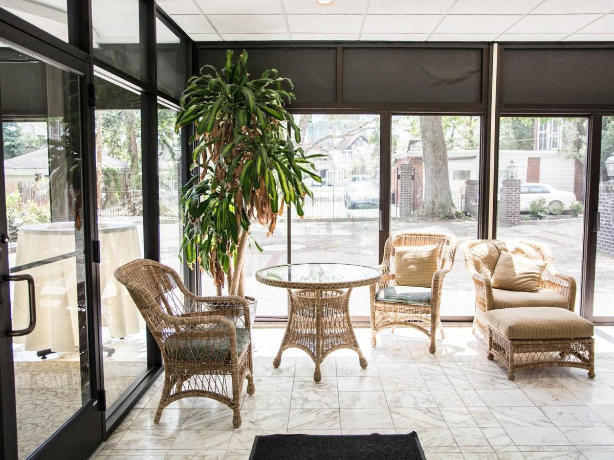 The Manor On Front 3* Harrisburg