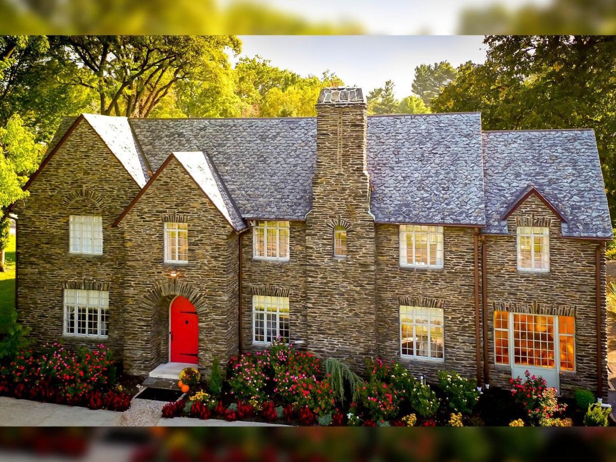 The Manor On Front 3* Harrisburg